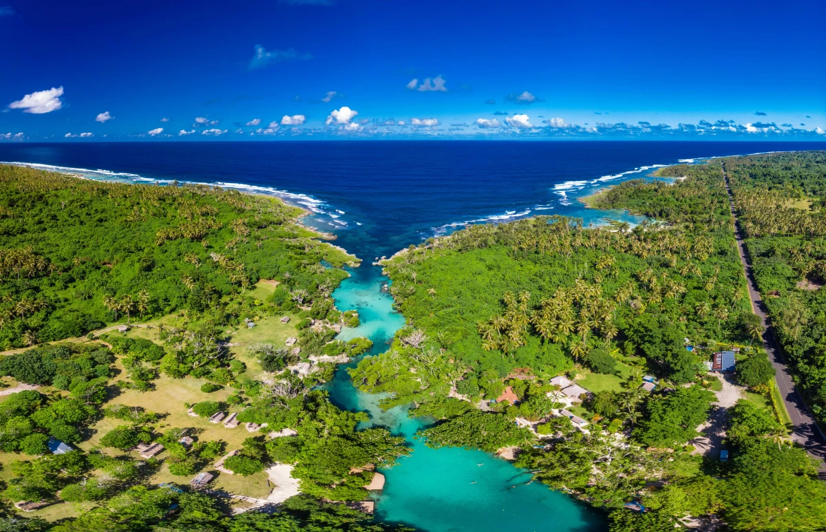 https://media.leisurecom.com/cruise/image-2025-01-14-14-46-44.webp