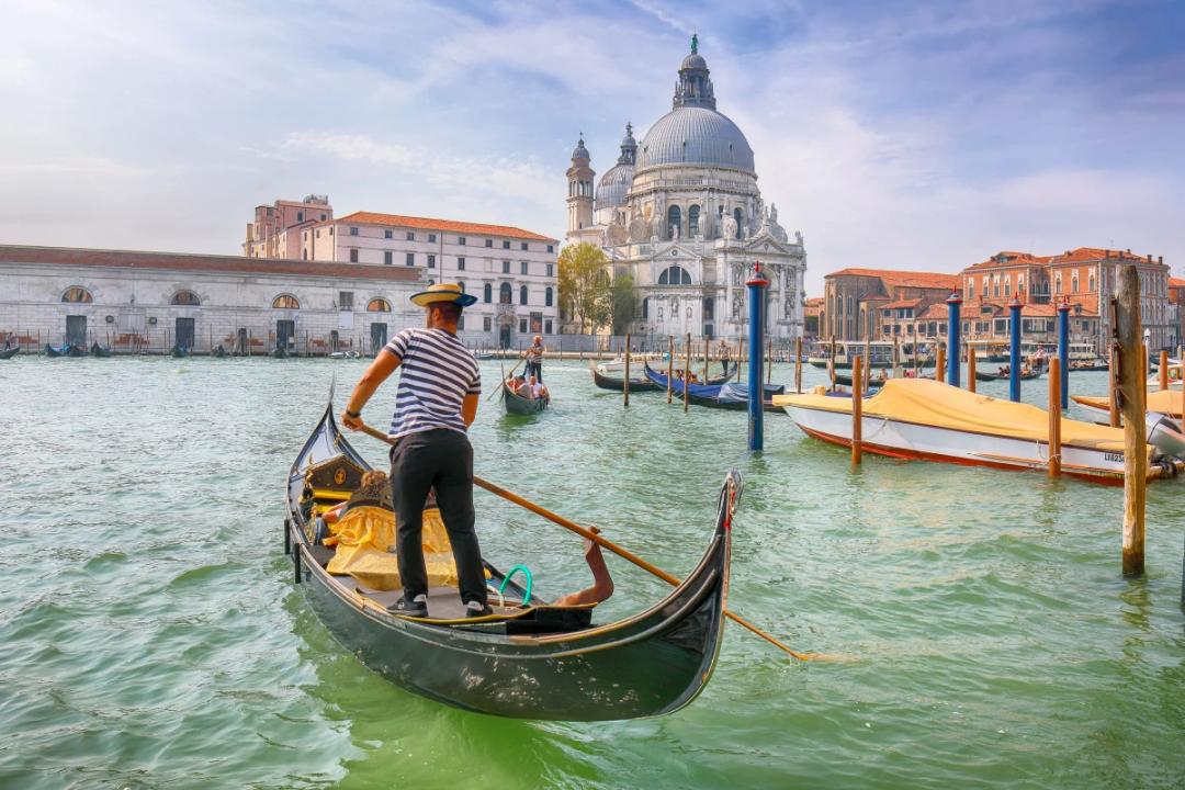 https://media.leisurecom.com/cruise/image-2026-05-20-11-51-26.webp