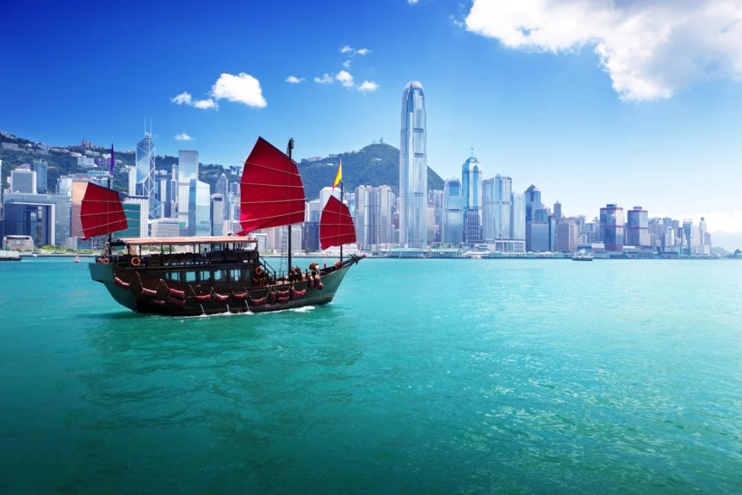 https://media.leisurecom.com/cruise/image-2026-08-12-08-58-44.webp