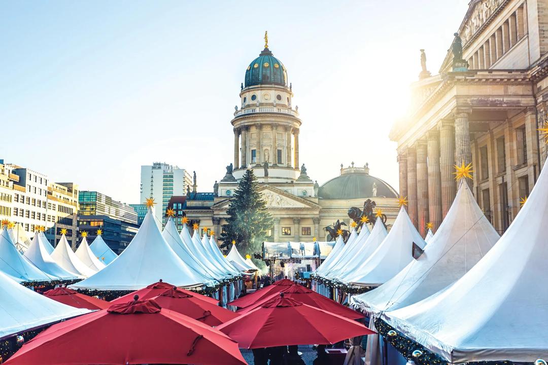 Festive Christmas Markets with Magnificent Europe