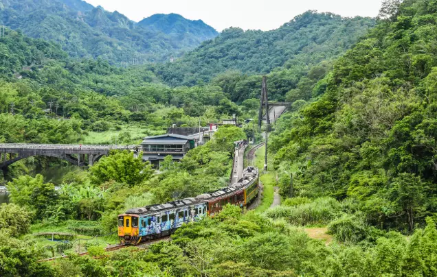 https://media.leisurecom.com/tour/tour-2025-02-03-14-22-14-1.webp